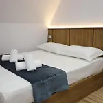Central Apartment Berat Daire *