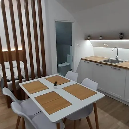 Central Apartment Berat *