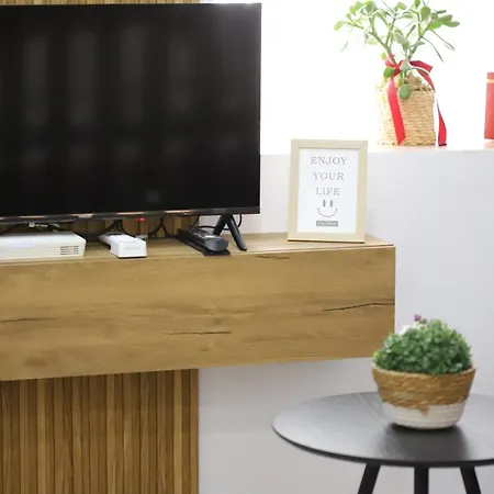 Central Apartment Berat Apartamento