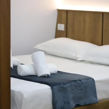 Central Apartment Berat * Berat