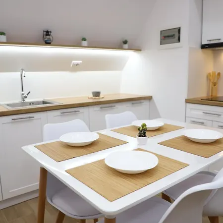 Central Apartment Berat *