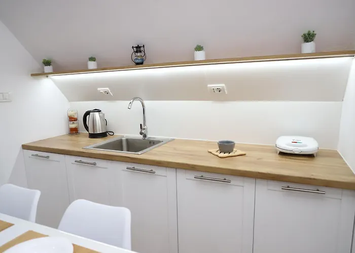 Central Apartment Berat *