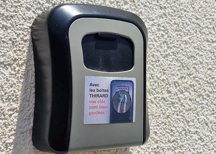 דירה Central Apartment Berat בראט